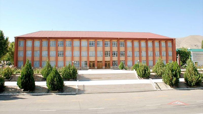 Culfanın icra hakimi vəzifəsindən azad edilib
