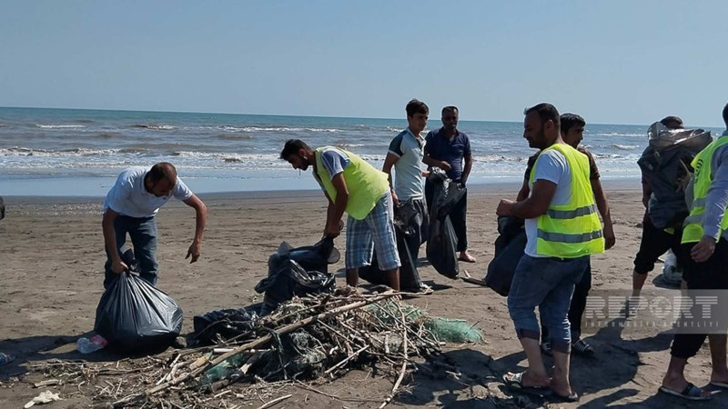Bu gün Xəzərin Nabran sahilində təmizlik aksiyası keçirilib