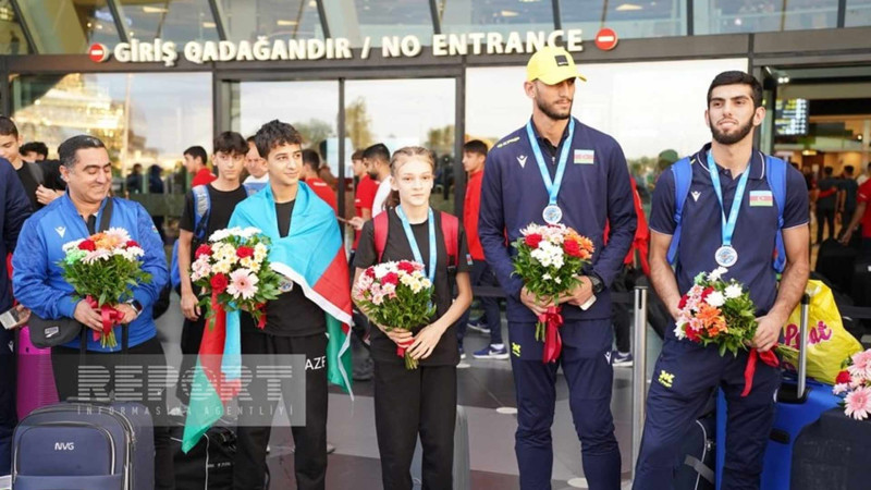 Taekvondoçularımız vətənə 5 medalla dönüblər