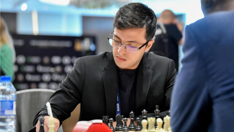 Bu gün Nicat Abasov Maqnus Karlsenlə üz-üzə gələcək