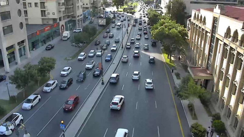 Bakıda tıxac olan yollar - SİYAHI