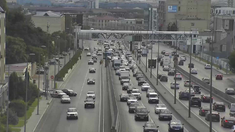 Bakıda tıxac olan yolların SİYAHISI