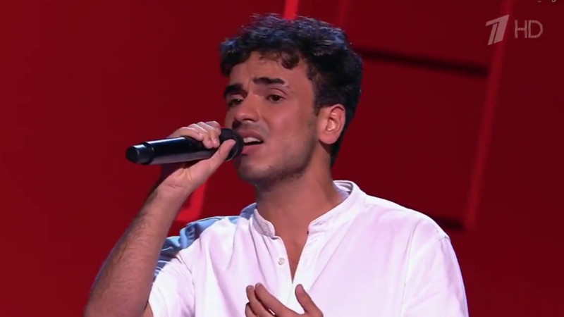 Yerlimiz Rusiyanın Birinci Kanalında “Sarı gəlin”mahnısını səsləndirib - VİDEO