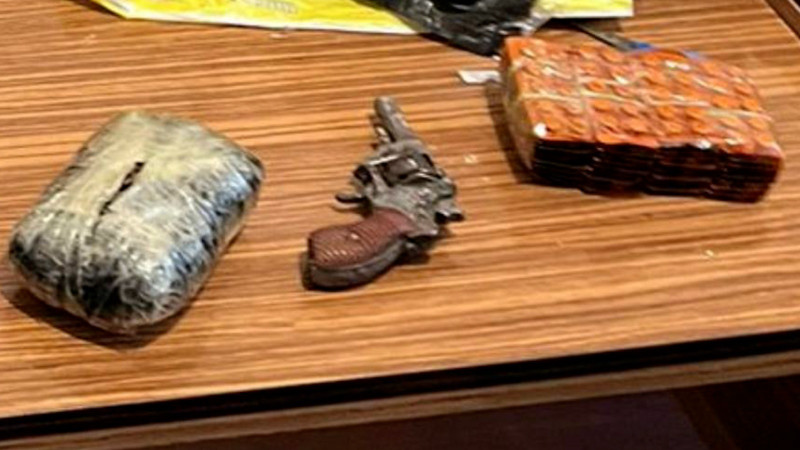 Bakıda narkotik satan və tapança gəzdirən şəxslər saxlanılıblar