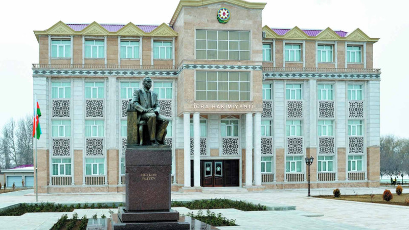 Sabah Bakıda yağış yağacaq, külək əsəcək