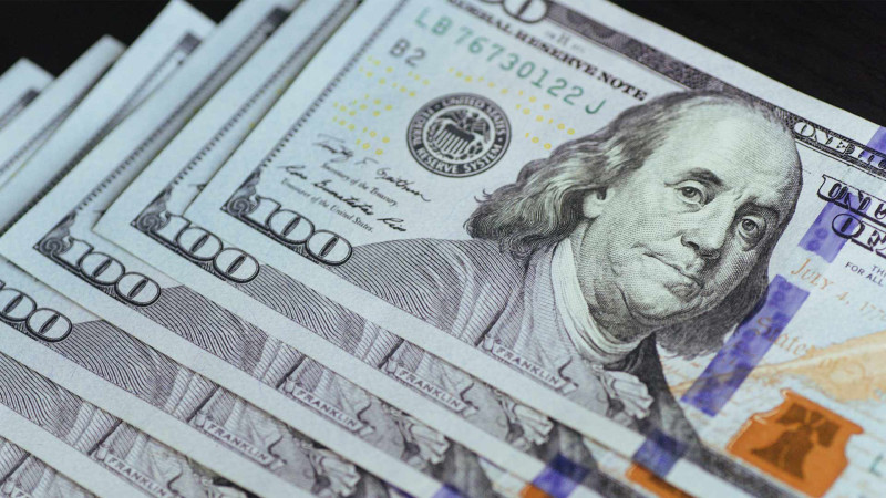 Maliyyə Nazirliyi: Azərbaycanda gələn il də manatın məzənnəsi sabit qalacaq