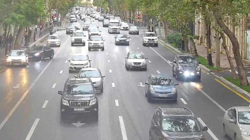 Bakıda tıxac olan yollar - SİYAHI