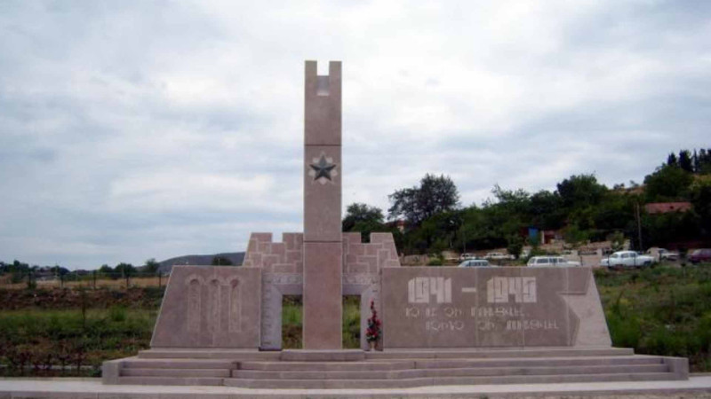 Ermənilər Xocavənddə Böyük Vətən müharibəsi ilə bağlı kompleksi silah anbarı kimi istifadə ediblər - VİDEO