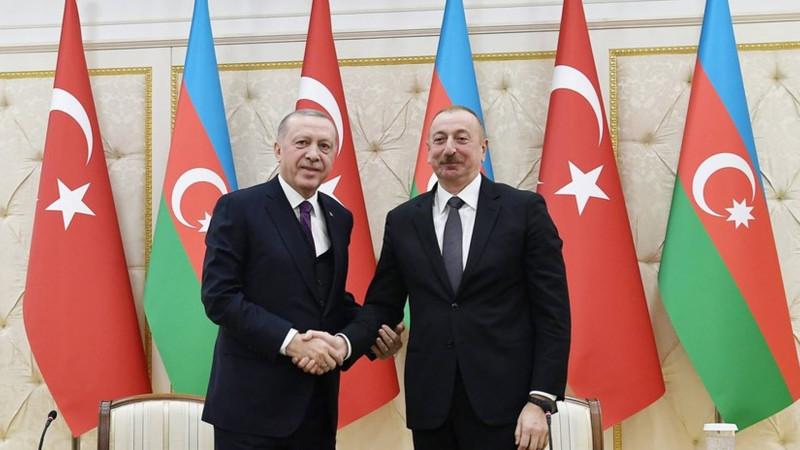 Azərbaycan və Türkiyə prezidentləri arasında telefon danışığı olub
