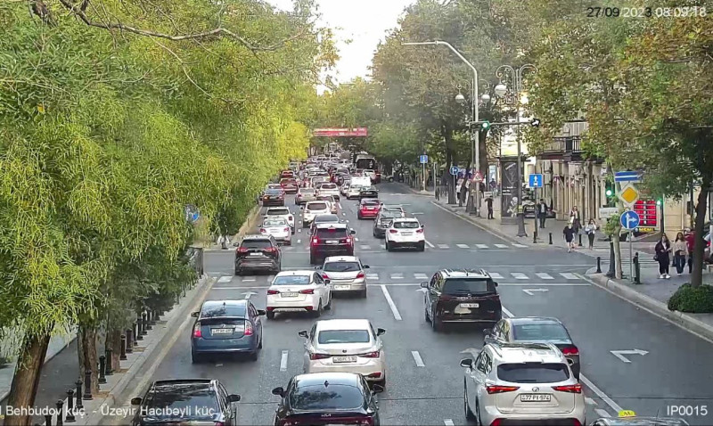 Bakıda tıxac olan yollar - SİYAHI