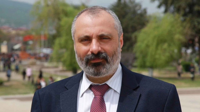 Qondarma “xarici işlər naziri” Azərbaycana təslim olur