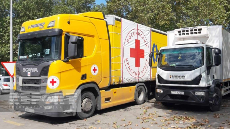 Rusiya Qızıl Xaç Cəmiyyətinin Qarabağ erməniləri üçün ərzaq daşıyan yük maşınının Xankəndinə keçməsi gecikir