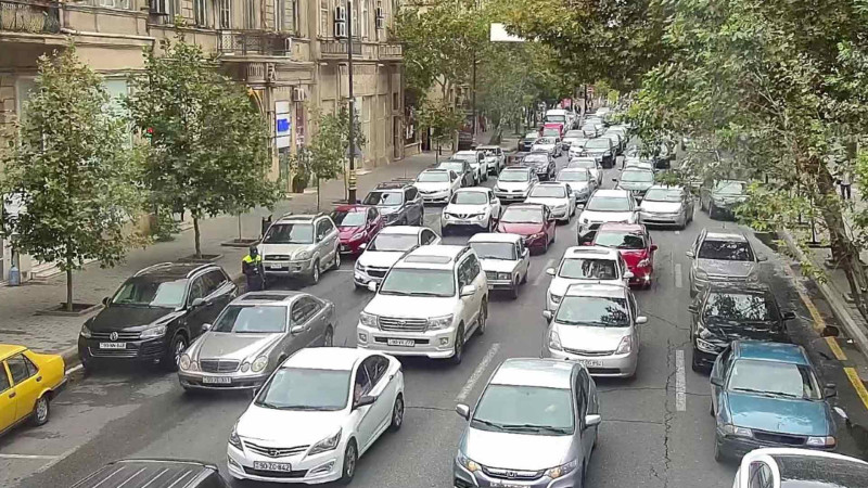 Bakıda tıxac olan yolların SİYAHISI