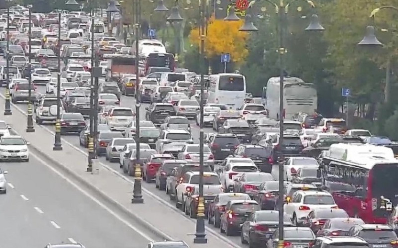 Bakıda tıxac olan yollar  - SİYAHI