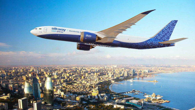 Silk Way West Airlinesın ilk Boeing 777F təyyarəsi Sietldən Bakıya uçub