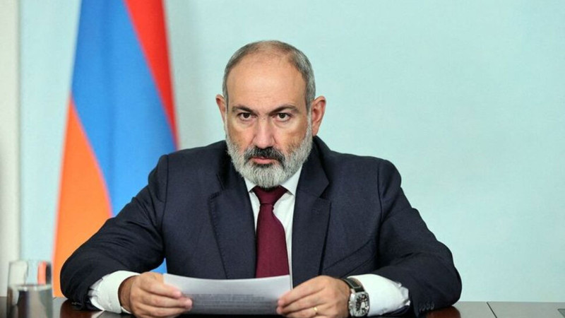Paşinyan Azərbaycanla bağlı sənədə imzasını atıb