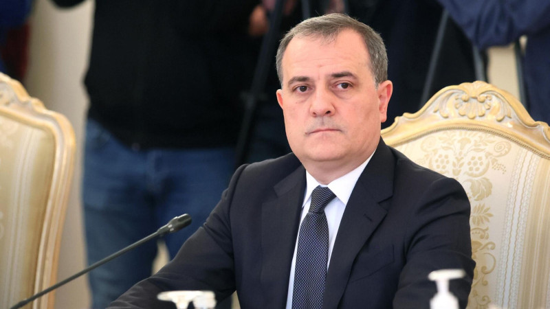 Ceyhun Bayramov Qırğızıstana səfər edib