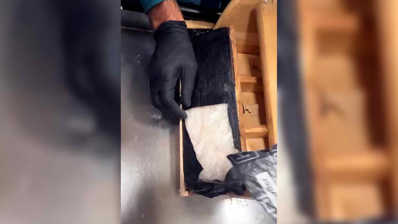 Hava limanında gizlədilmiş külli miqdarda psixotrop maddə aşkarlanıb