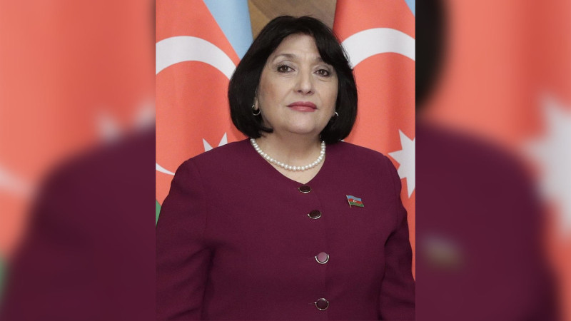 Sahibə Qafarova Rumıniyaya rəsmi səfər edib
