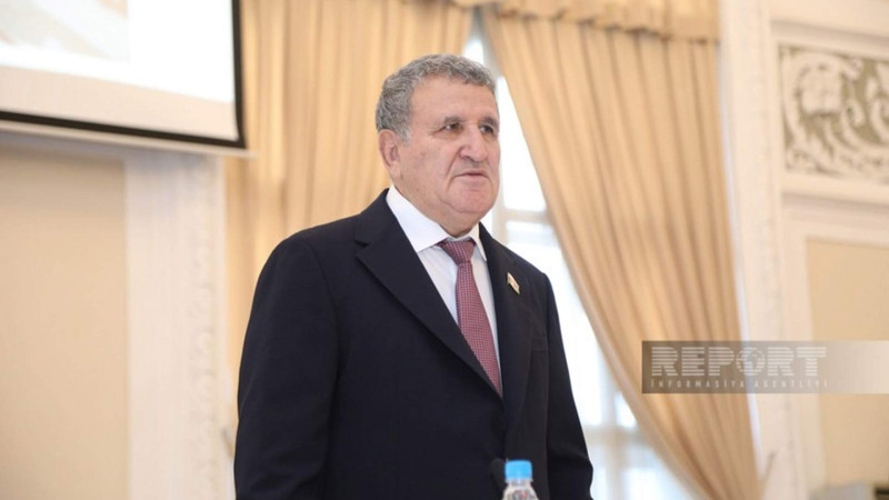 Mərkəzi Nəbatat bağının 70 min manat su borcu var