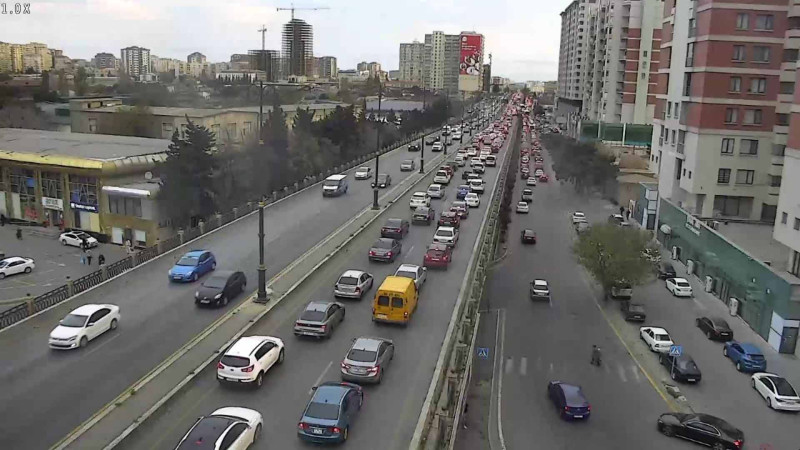 Heydər Əliyev prospekti tıxac var - SİYAHISI