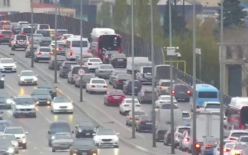 Bakının 17 keçəsində tıxac var - SİYAHI