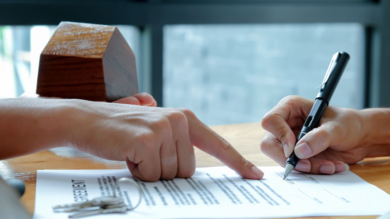 Azərbaycanda çıxarış verilən mənzillərin sayı artıb