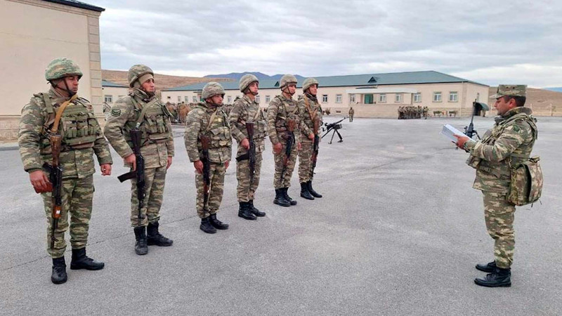 Azərbaycan Ordusunda ictimai-siyasi hazırlıq məşğələləri keçirilir
