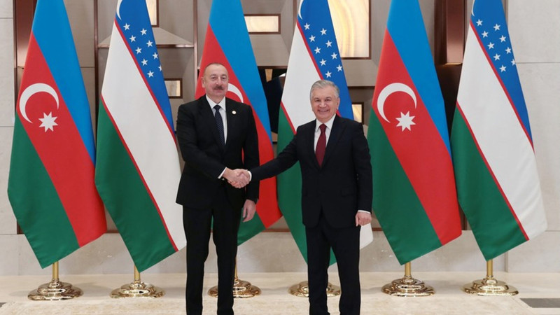 İlham Əliyevin Daşkənddə Özbəkistan Prezidenti ilə görüşü olub