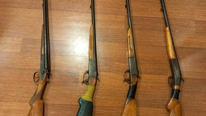 Samux sakinlərindən qanunsuz silahlar götürülüb