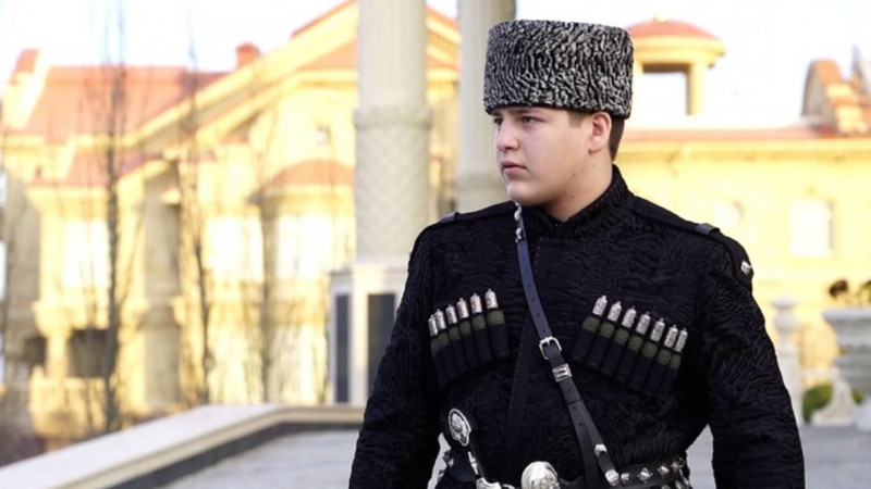 Ramzan Kadırovun 16 yaşlı oğluna daha bir vəzifə verilib