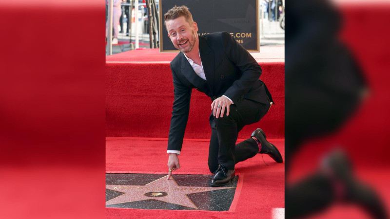 “Evdə tək” qalan Makoley Kalkinə Şöhrət Xiyabanında “ulduz” verilib - VİDEO