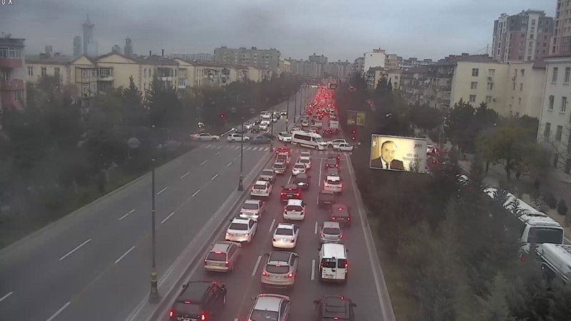 Bakıda tıxac olan yolların SİYAHISI