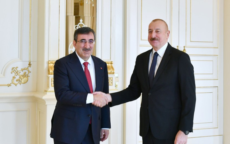 İlham Əliyev Türkiyənin vitse-prezidenti Cevdet Yılmazı qəbul edib