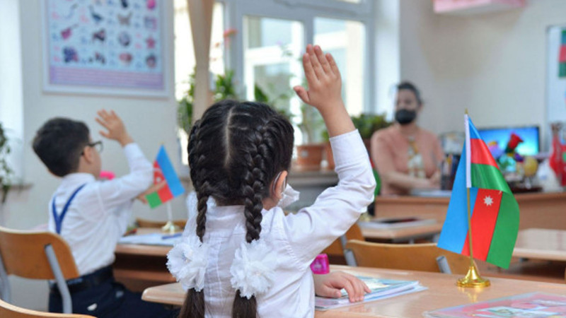 Bir sıra məktəblərdə şagirdlər evə buraxılıblar