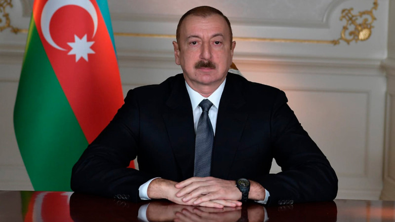 Prezident Moldovaya yeni səfir təyin edib