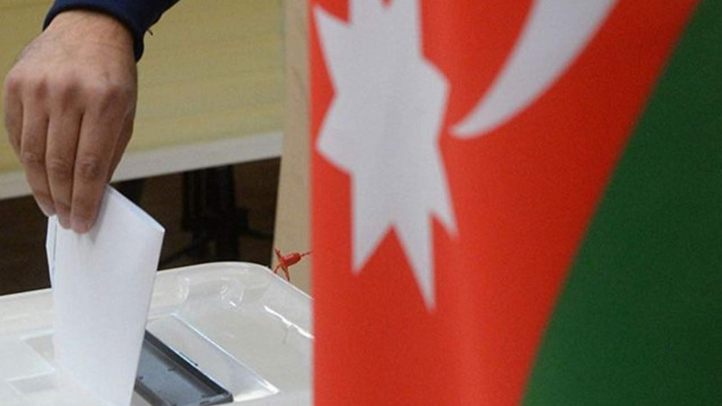 Azərbaycanda prezidentliyə namizədlərin sayı 6-ya çatıb
