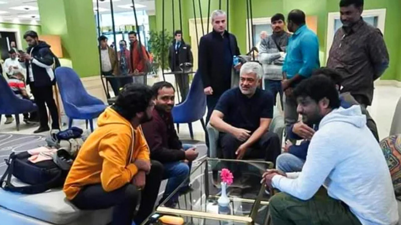 Hindistanlılar Bakıda döyüş filmi çəkirlər