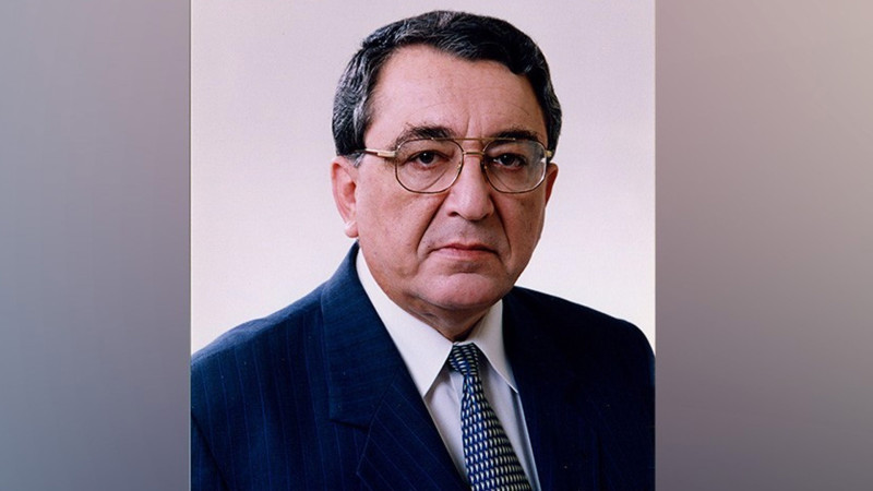 Keçmiş səfir Yaşar Əliyev dəfn olunub