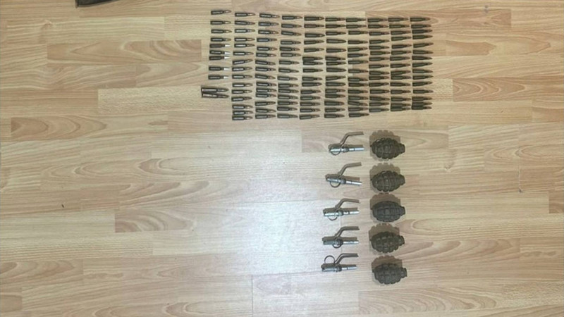 Qobustanda 5 qumbara tapılıb