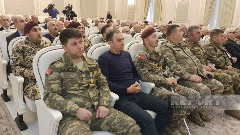 Sumqayıtda veteranlarla görüş keçirilib