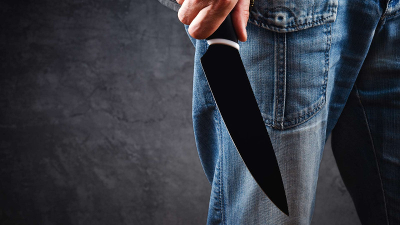 Həmyerlisinə alətlə xəsarət yetirdi