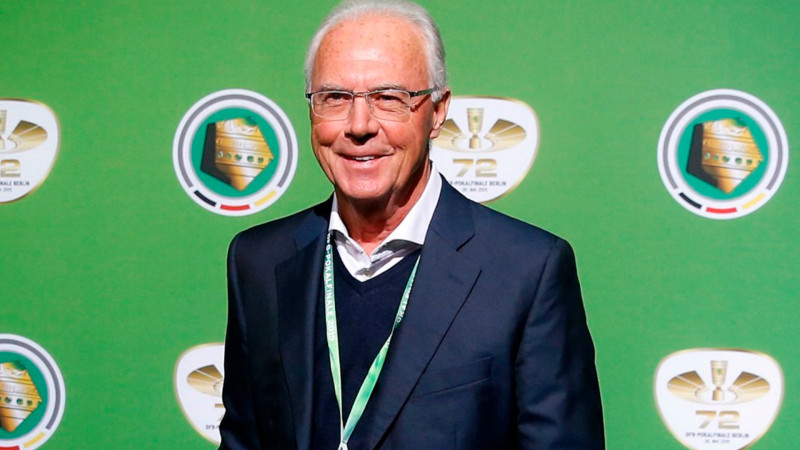 Əfsanəvi futbolçu Frans Bekkenbauer vəfat edib