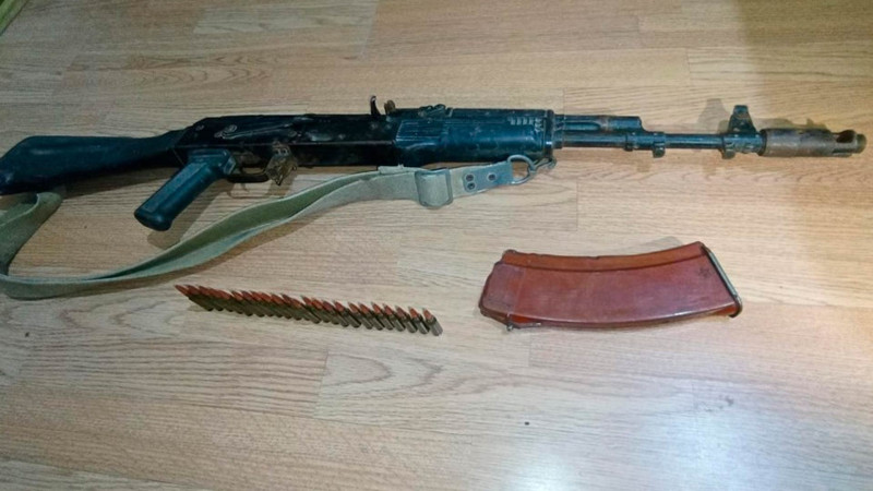 Şirvanda müxtəlif növ silah-sursat tapılıb