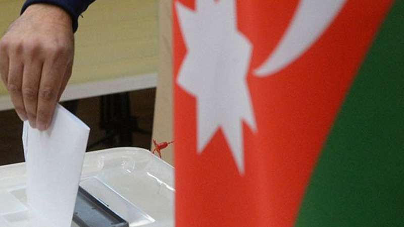 Prezident seçkiləri günü 18 yaşı tamam olacaq seçicilərin SAYI