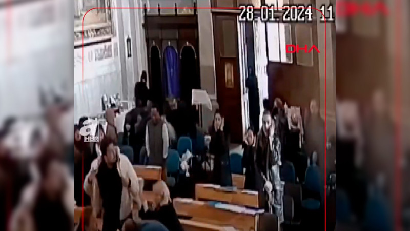 İstanbuldakı kilsəyə silahlı hüçumun məsuliyyətini İŞİD öz üzərinə götürüb