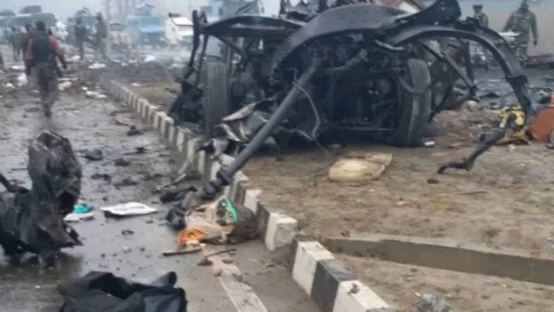 Pakistanda terror aktlarında 20 nəfər həlak olub