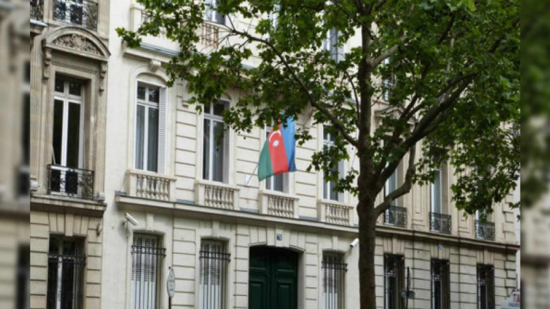 Səfirlik Fransada yaşayan Azərbaycan vətəndaşlarına müraciət edib