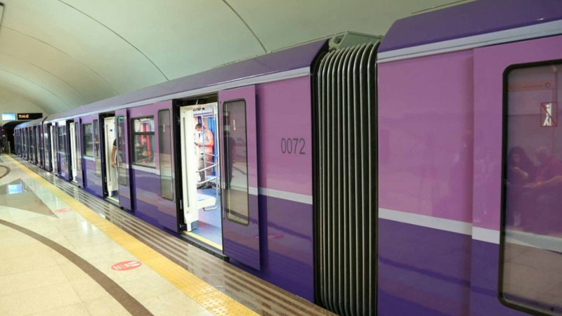 Bakı metrosunda qatarda növbəti nasazlıq