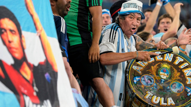 Argentina millisinin əfsanəvi azarkeşi 84 yaşında dünyasını dəyişib